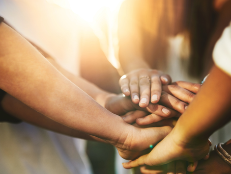 Hand in Hand | Zusammenhalt